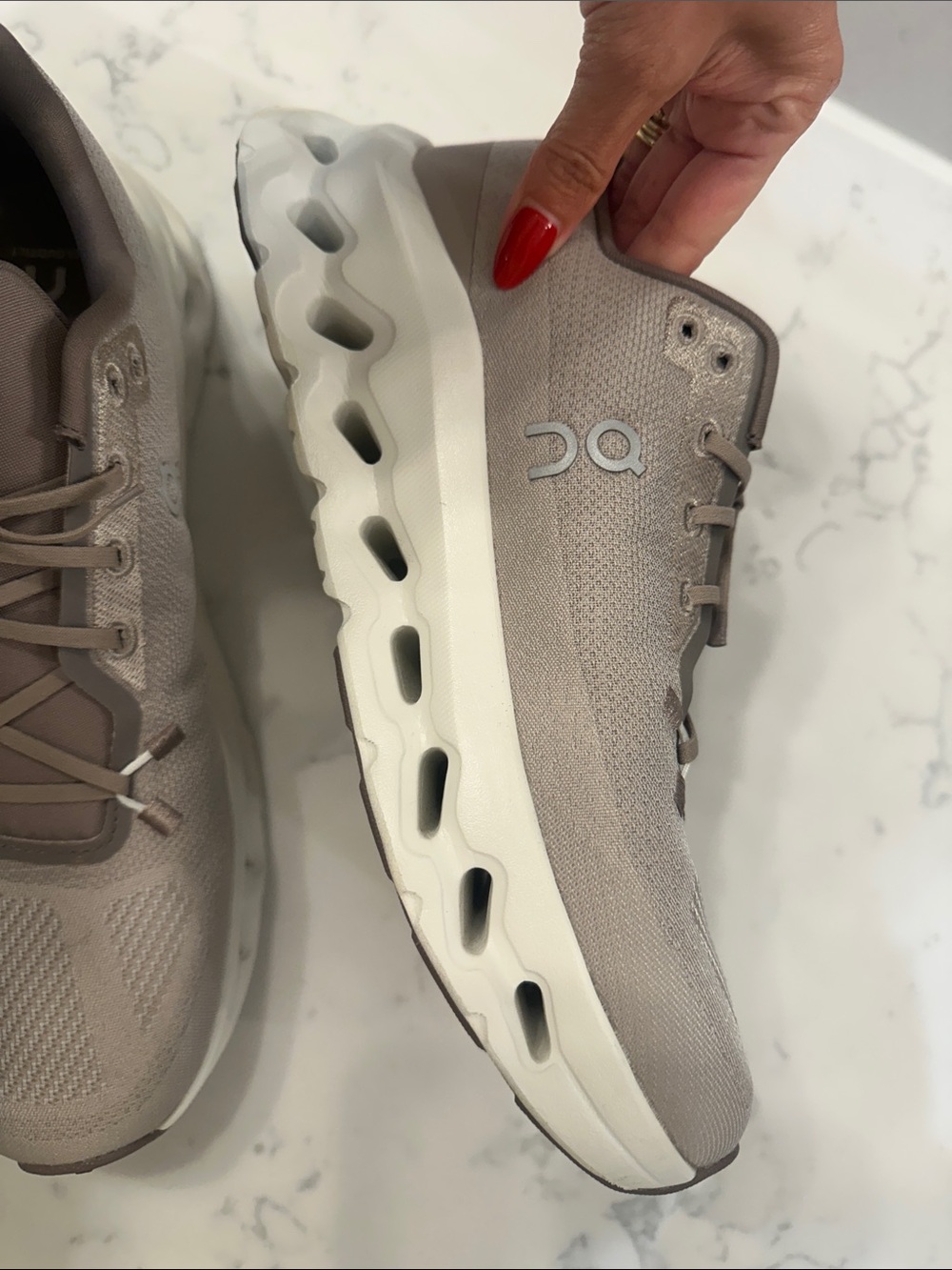 On Running Men's Cloudswift Athletic Shoes in Taupe and White - Picture 8 of 9